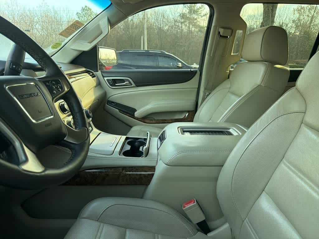 Thumbnail: 2015 GMC Yukon - 3