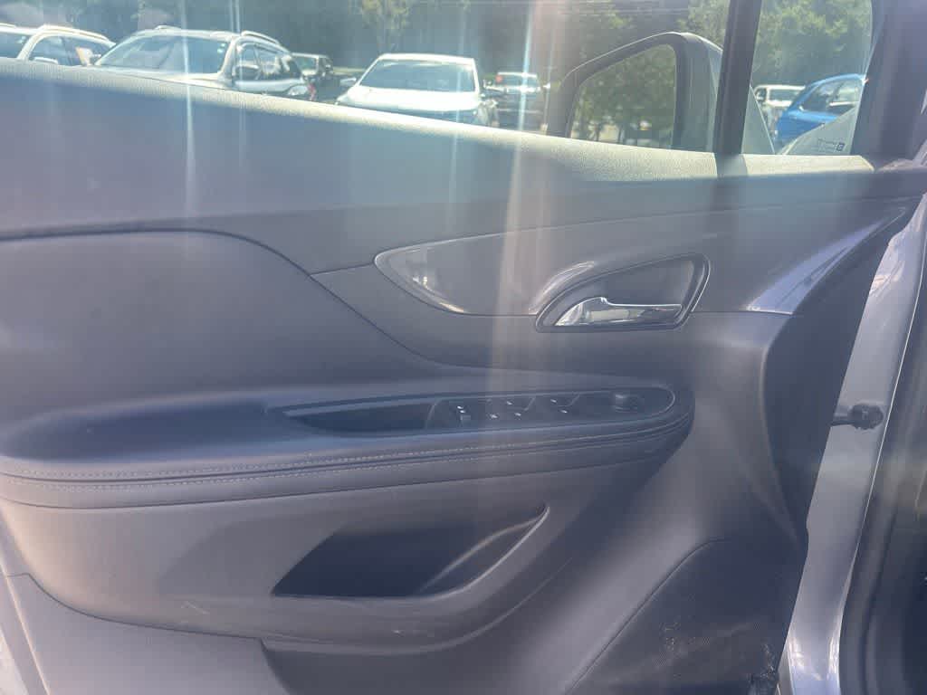 Thumbnail: 2019 Buick Encore - 4