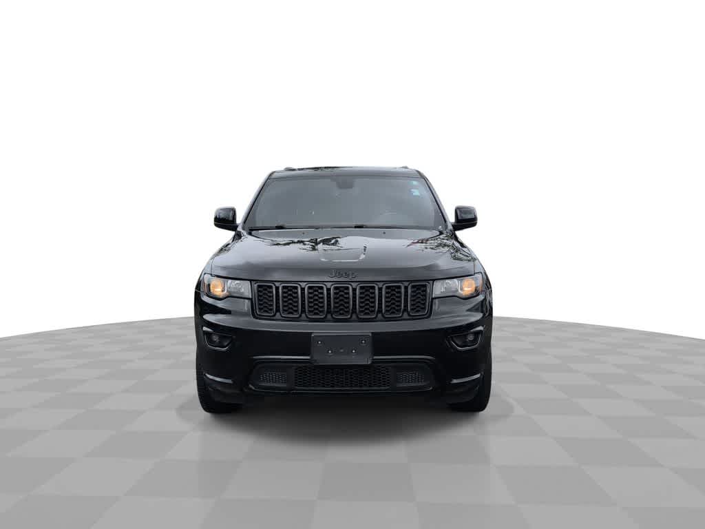 Thumbnail: 2020 Jeep Grand Cherokee - 3
