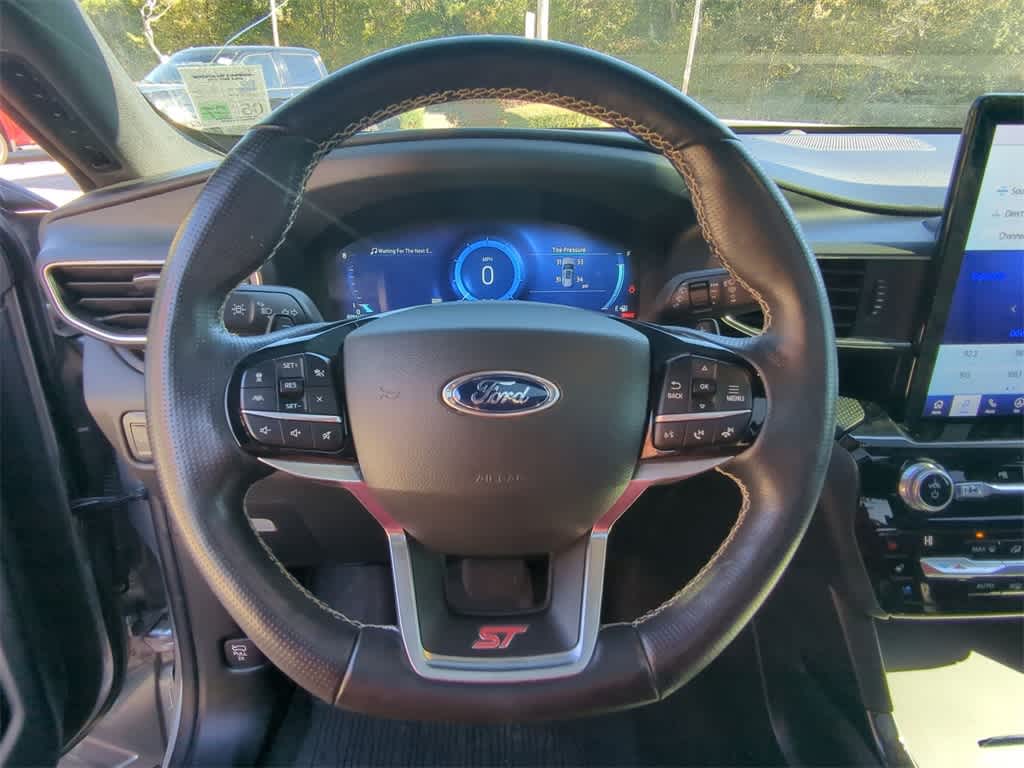 Thumbnail: 2021 Ford Explorer - 23