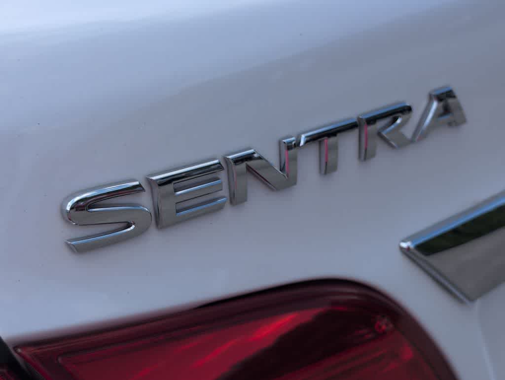 Thumbnail: 2019 Nissan Sentra - 12