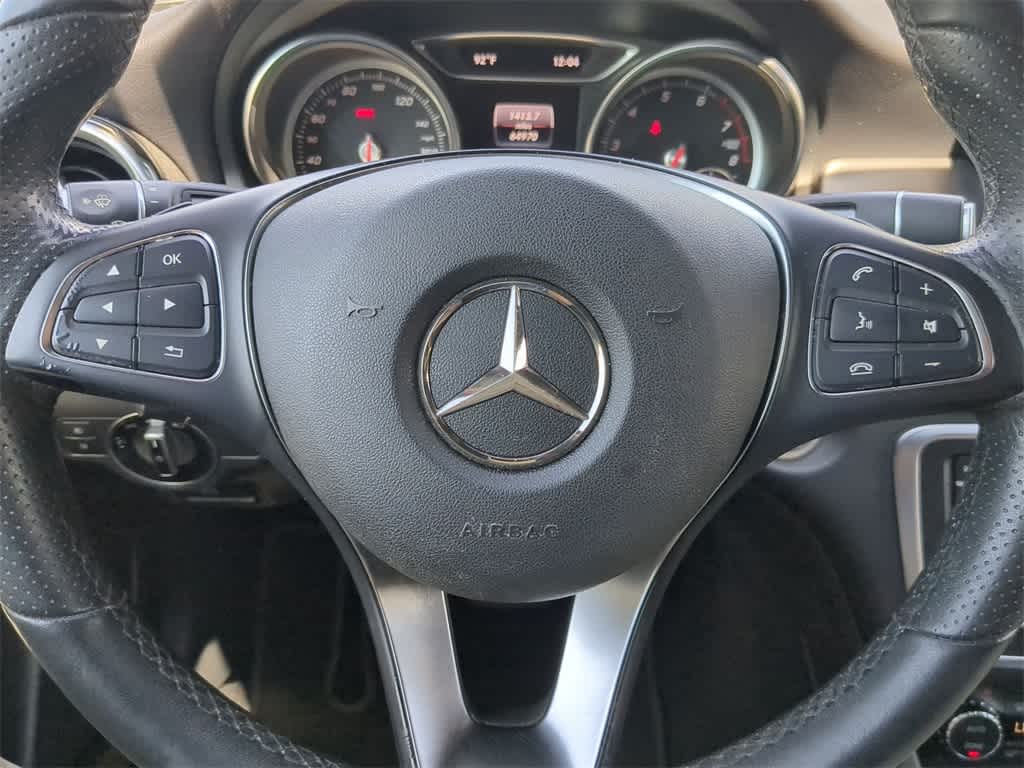 Thumbnail: 2019 Mercedes-Benz GLA - 22