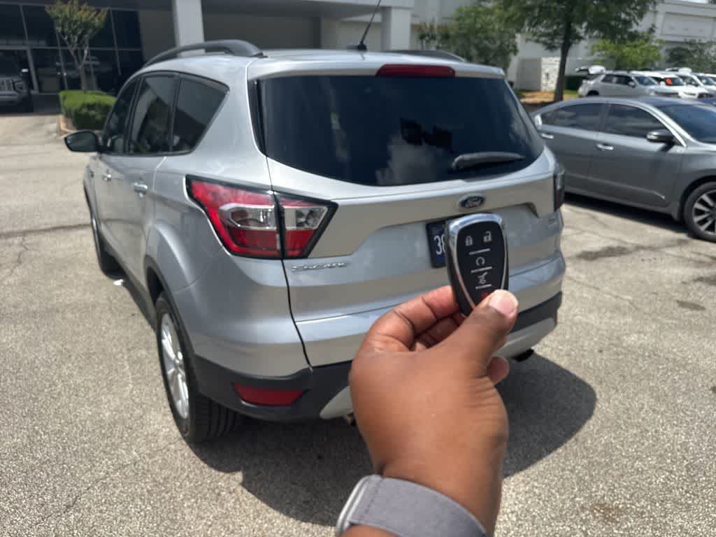 Thumbnail: 2018 Ford Escape - 7