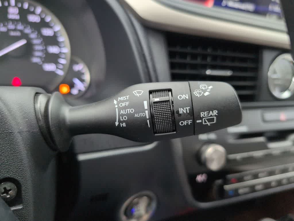 Thumbnail: 2020 Lexus RX - 26