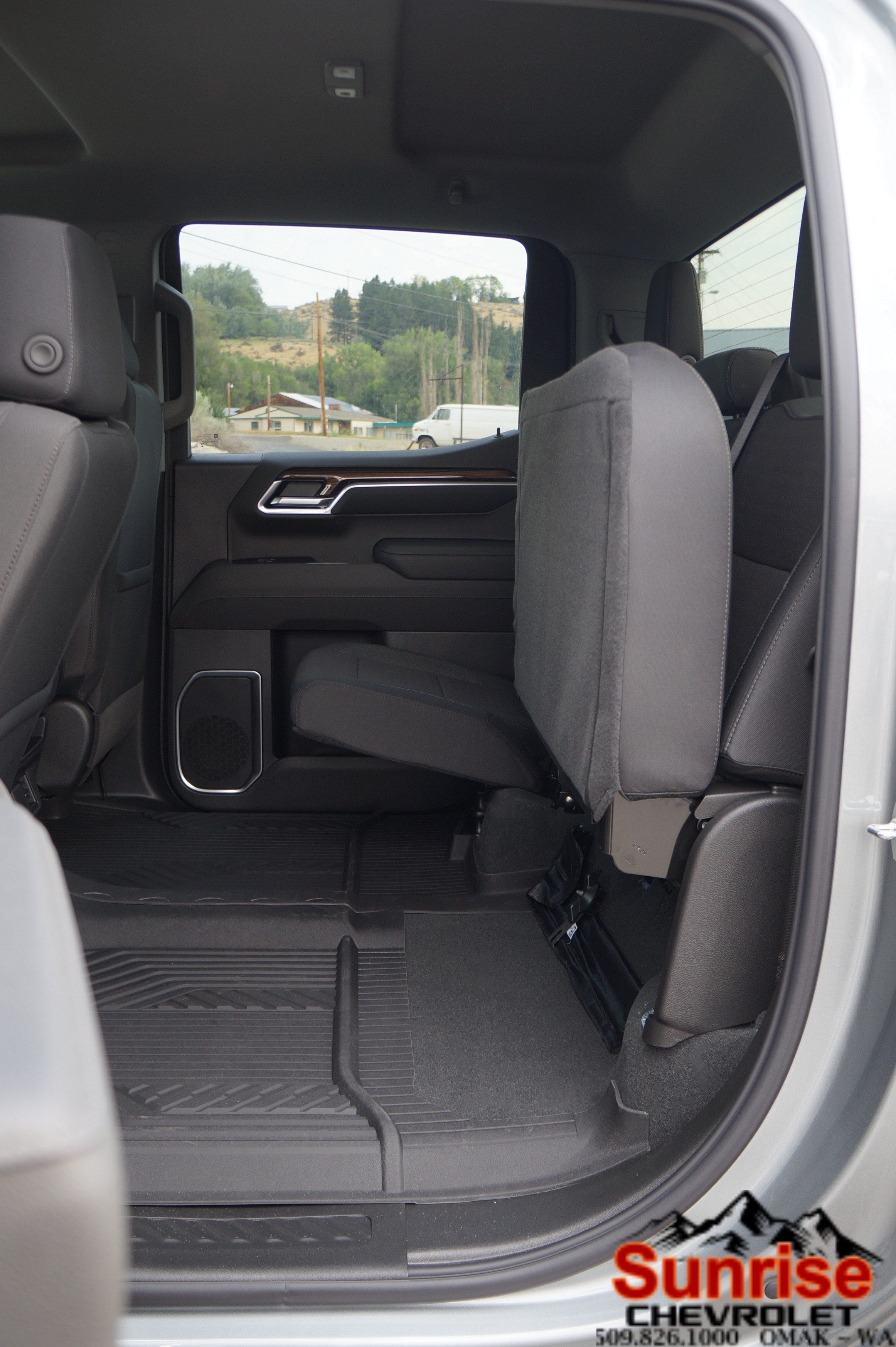 2026 Chevrolet Silverado 1500 LT - Photo 14