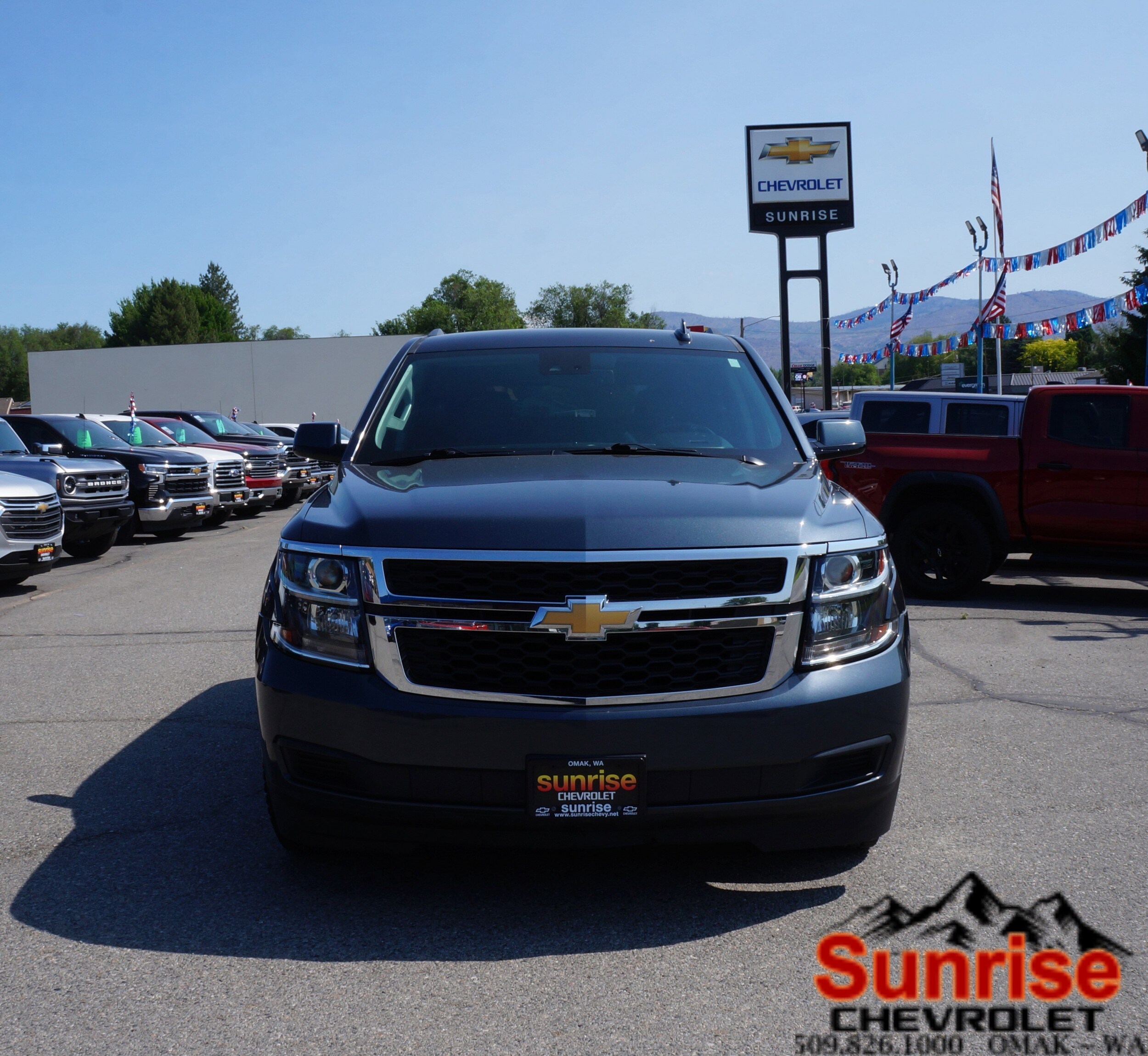 Used 2020 Chevrolet Tahoe LT with VIN 1GNSKBKCXLR162831 for sale in Omak, WA