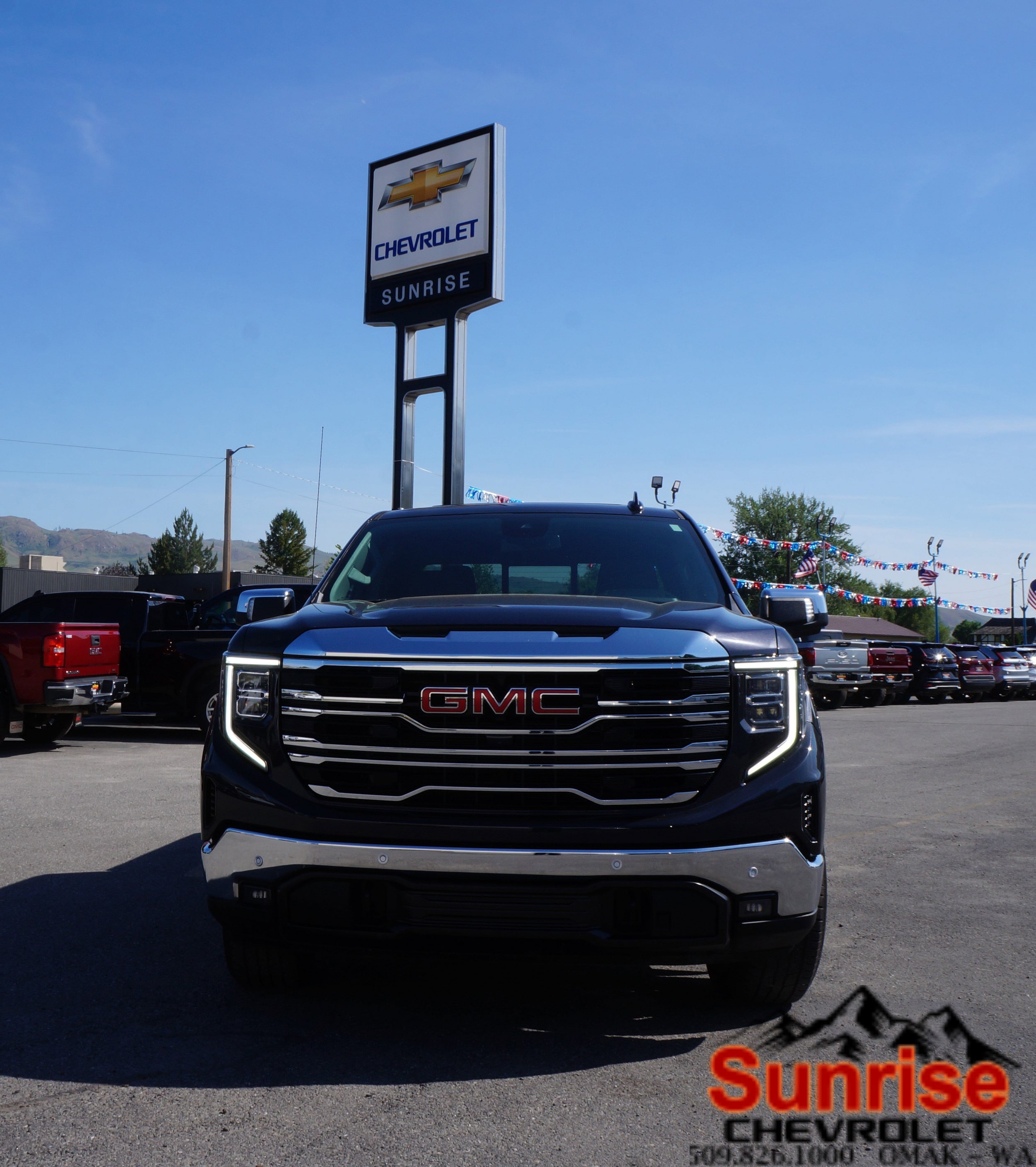 Used 2024 GMC Sierra 1500 SLT with VIN 1GTUUDED2RZ199005 for sale in Omak, WA