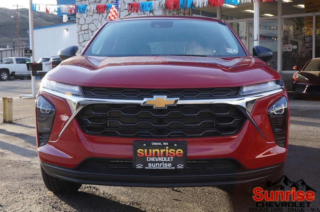 New 2026 Chevrolet Trax LS SUV