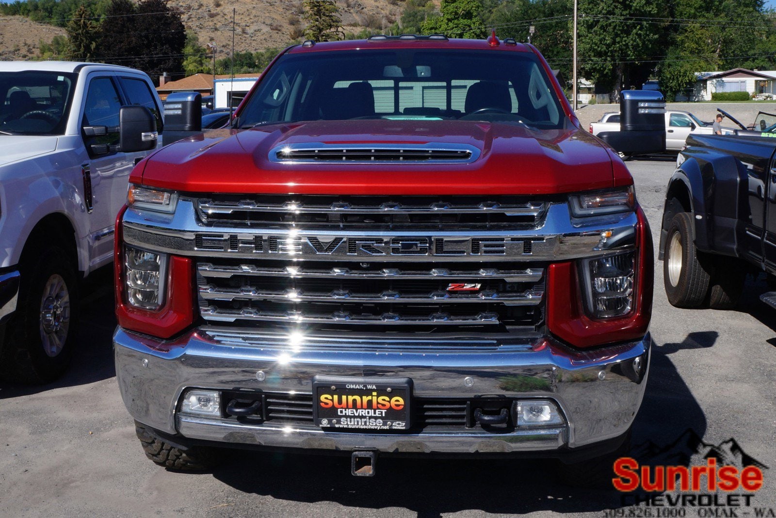 Used 2021 Chevrolet Silverado 3500HD LTZ with VIN 1GC4YUEY6MF122249 for sale in Omak, WA