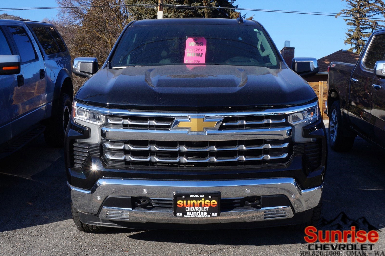 Used 2022 Chevrolet Silverado 1500 LTZ with VIN 3GCUDGED6NG506090 for sale in Omak, WA