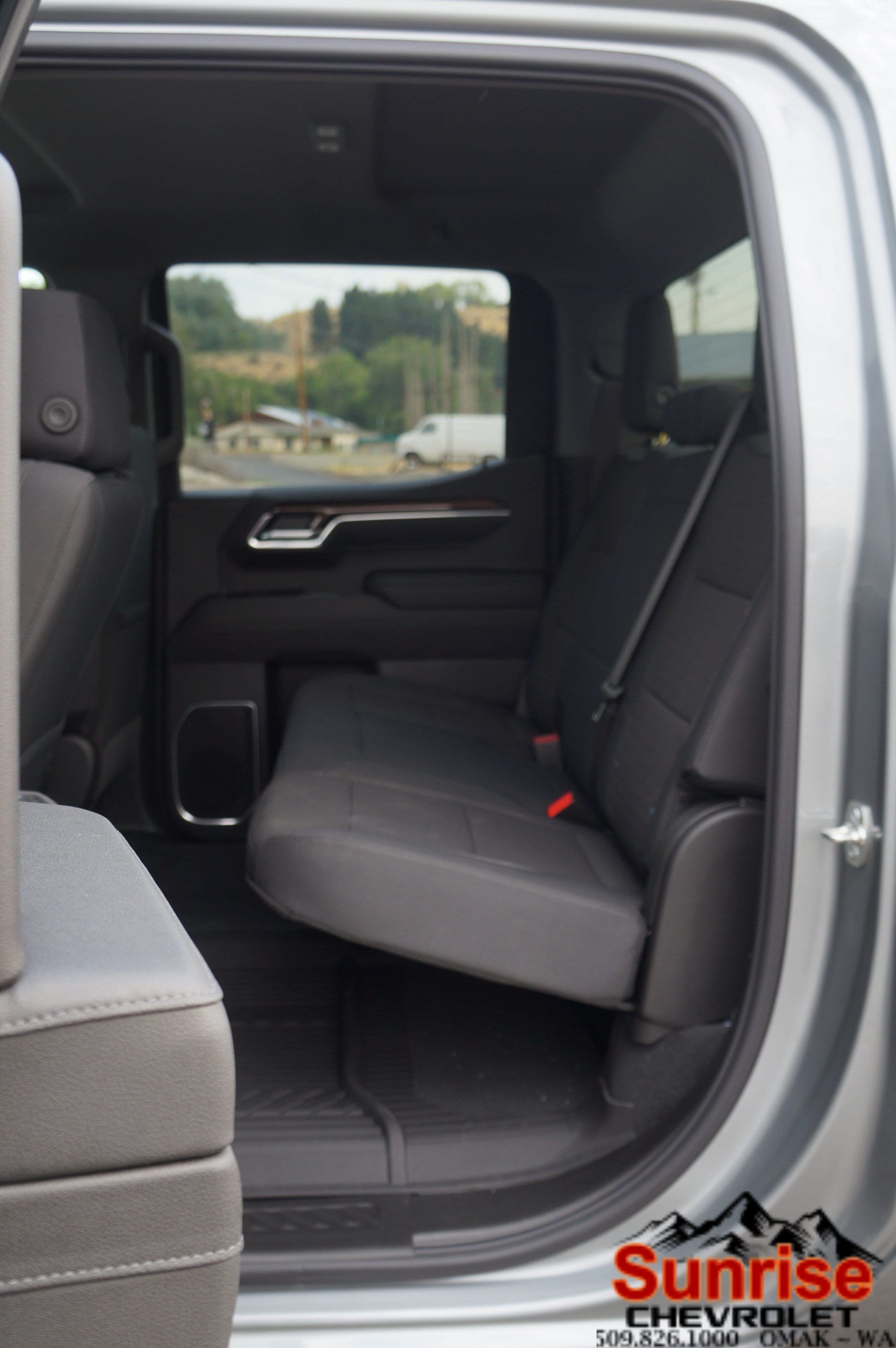 2026 Chevrolet Silverado 1500 LT - Photo 13