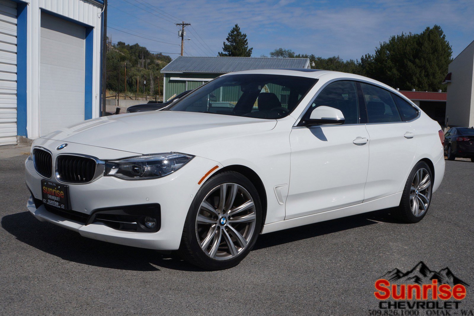 Used 2017 BMW 3 Series 330i with VIN WBA8Z9C59HG453148 for sale in Omak, WA