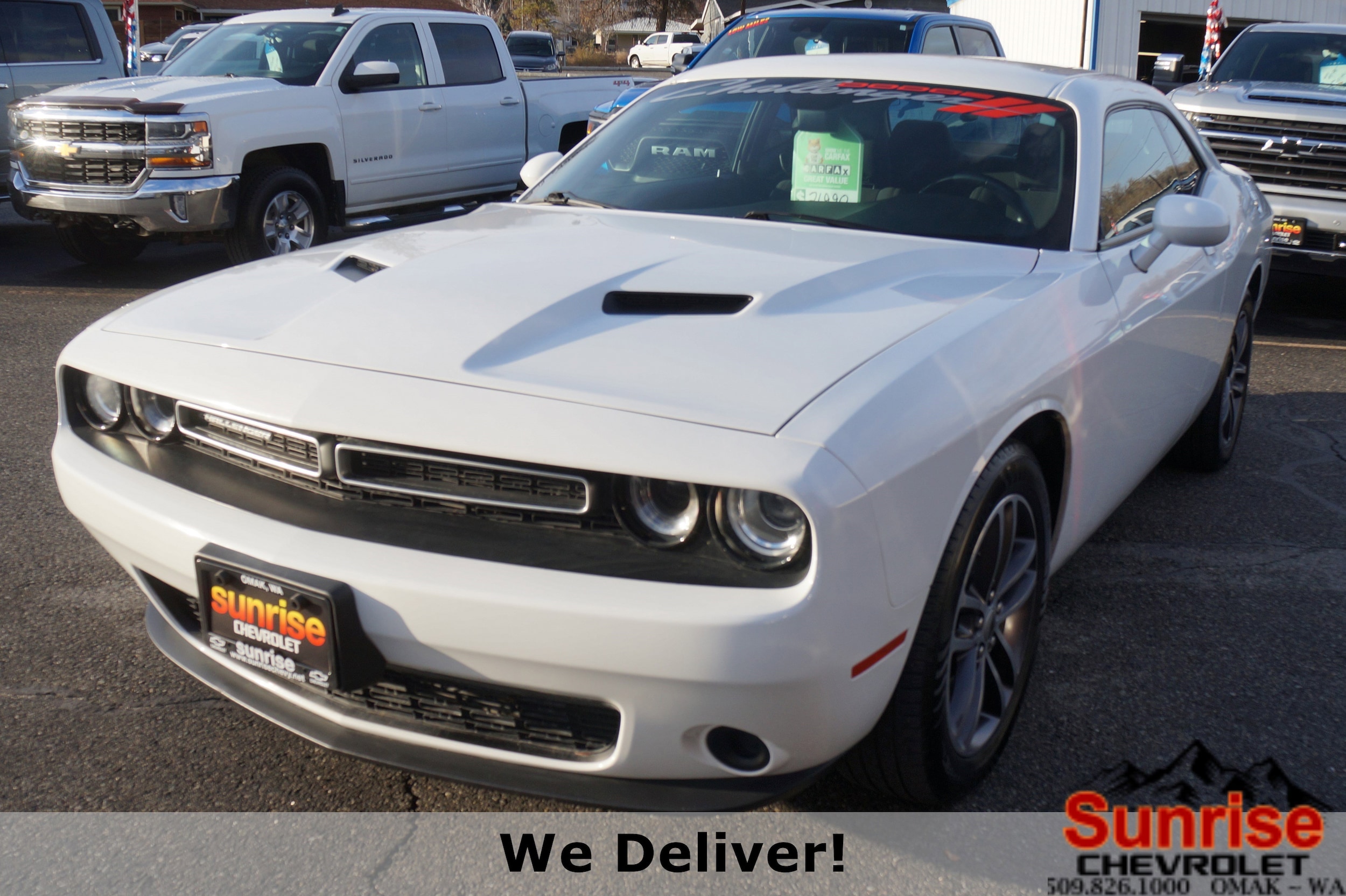 2019 Dodge Challenger SXT's photo