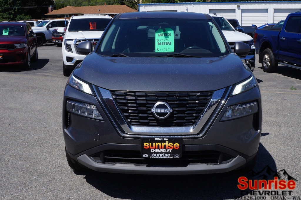 Used 2022 Nissan Rogue SV AWD SV