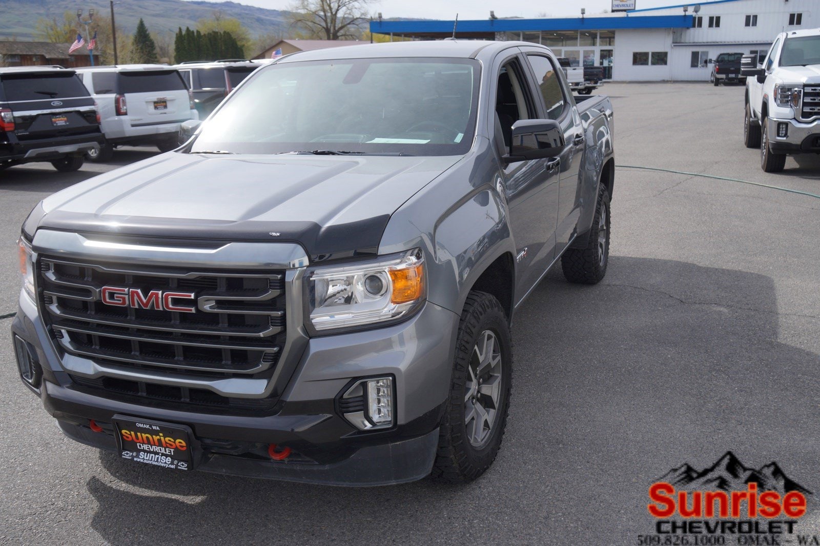 Used 2021 GMC Canyon AT4 with VIN 1GTG6FEN9M1250132 for sale in Omak, WA