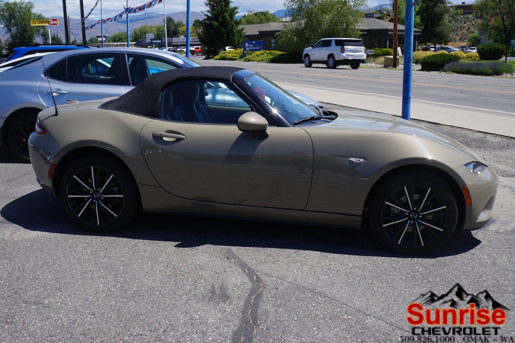 Used 2024 Mazda MX-5 Miata Grand Touring Grand Touring Auto