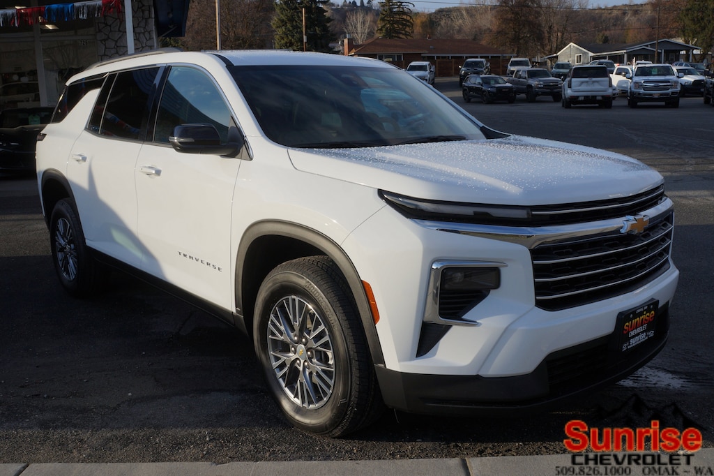 New 2026 Chevrolet Traverse LT SUV