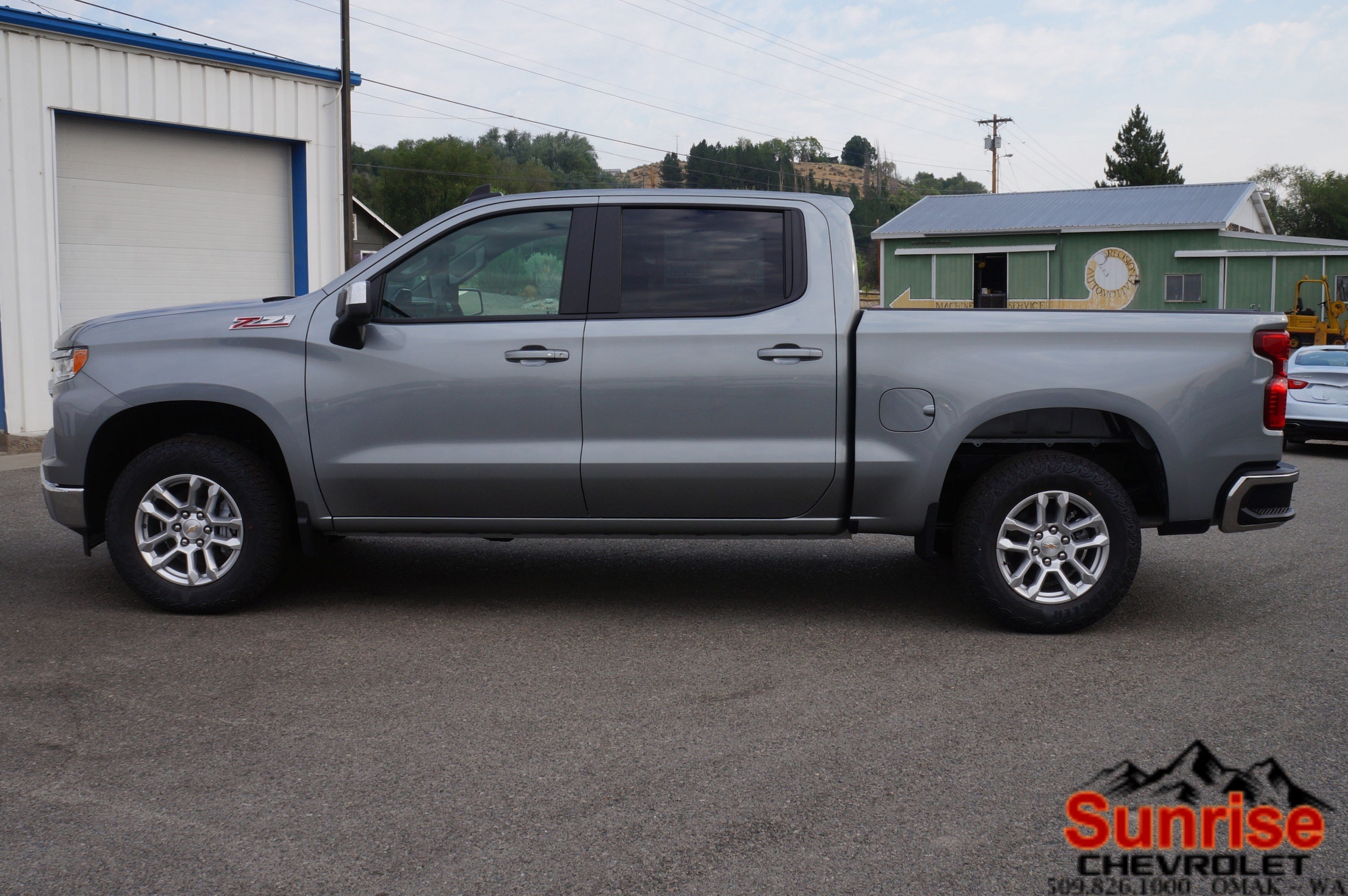 2026 Chevrolet Silverado 1500 LT - Photo 9