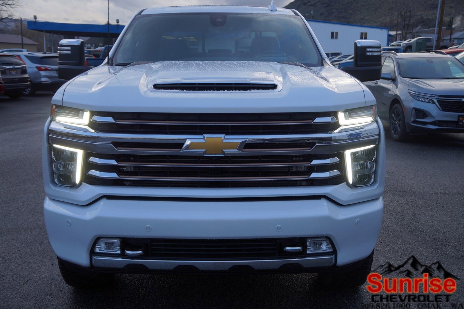 Used 2023 Chevrolet Silverado 3500HD High Country with VIN 1GC4YVEY0PF242588 for sale in Omak, WA