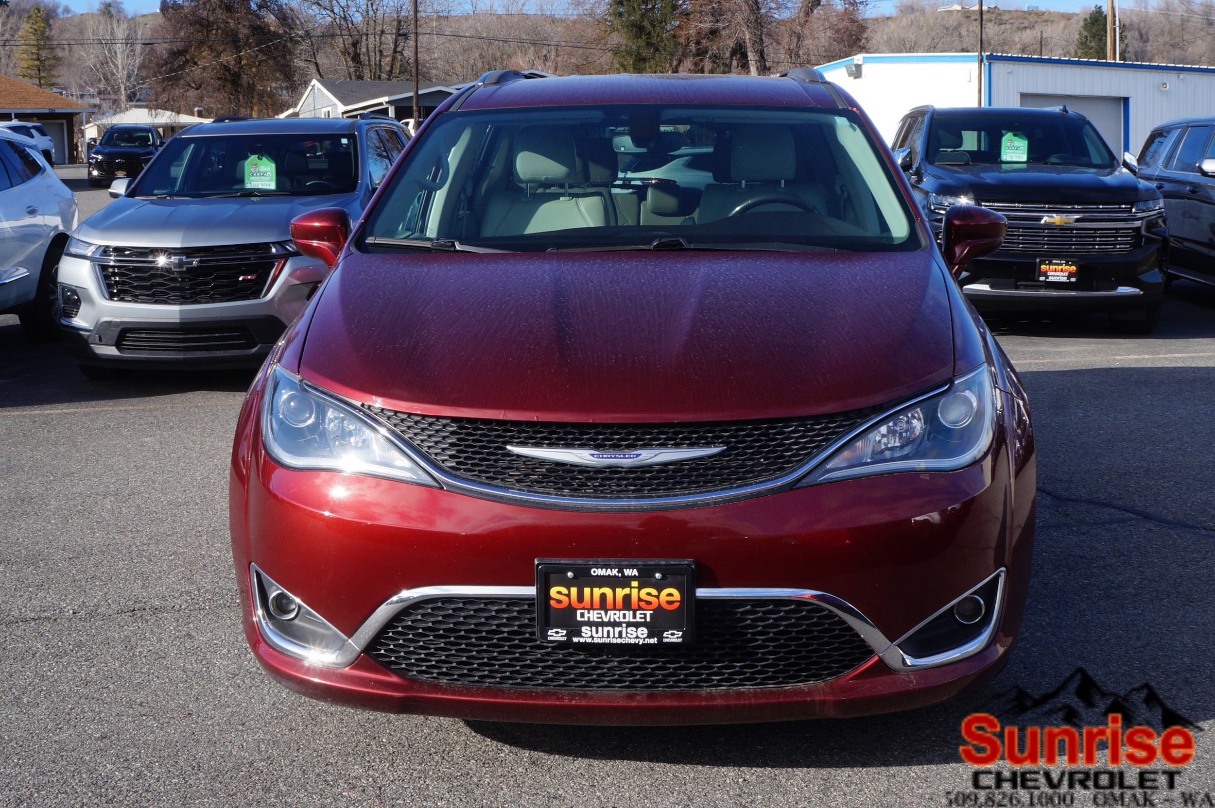 Used 2020 Chrysler Pacifica Touring L with VIN 2C4RC1BG4LR276495 for sale in Omak, WA