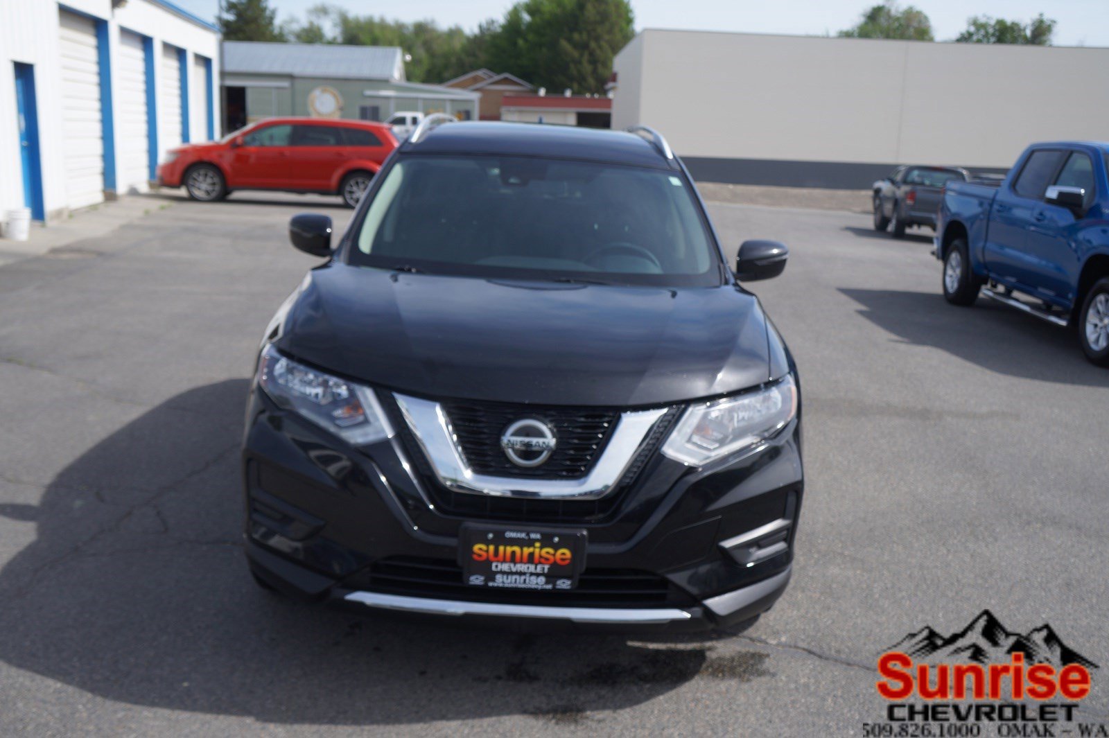 Used 2019 Nissan Rogue SV with VIN JN8AT2MV6KW395044 for sale in Omak, WA