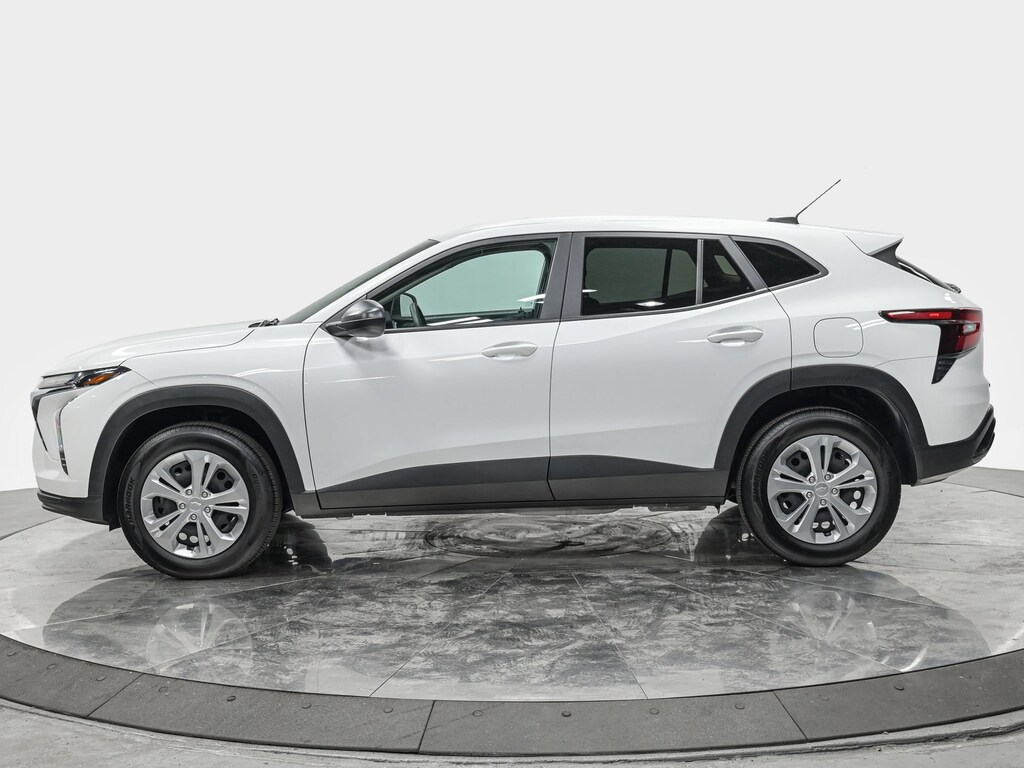 Used 2025 Chevrolet Trax LS SUV