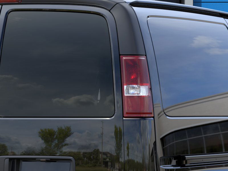 2025 Chevrolet Express Cargo Work Van - Photo 11