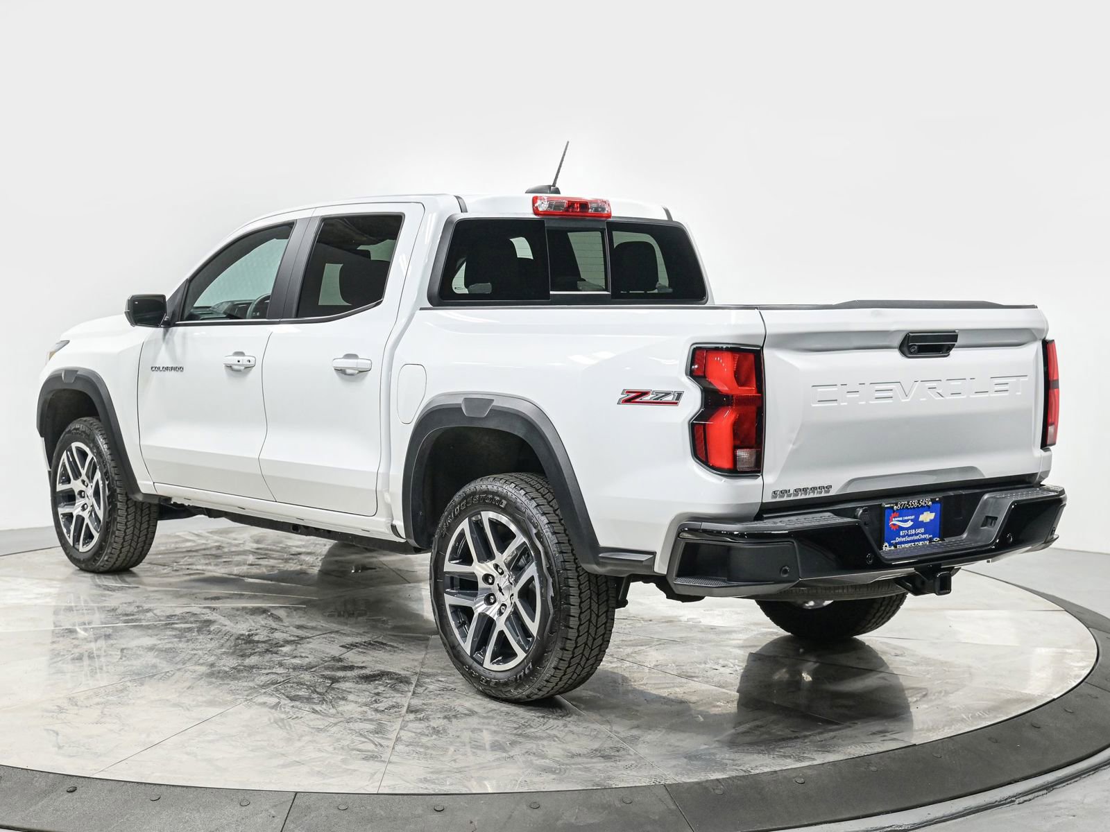 2024 Chevrolet Colorado Z71 photo 4