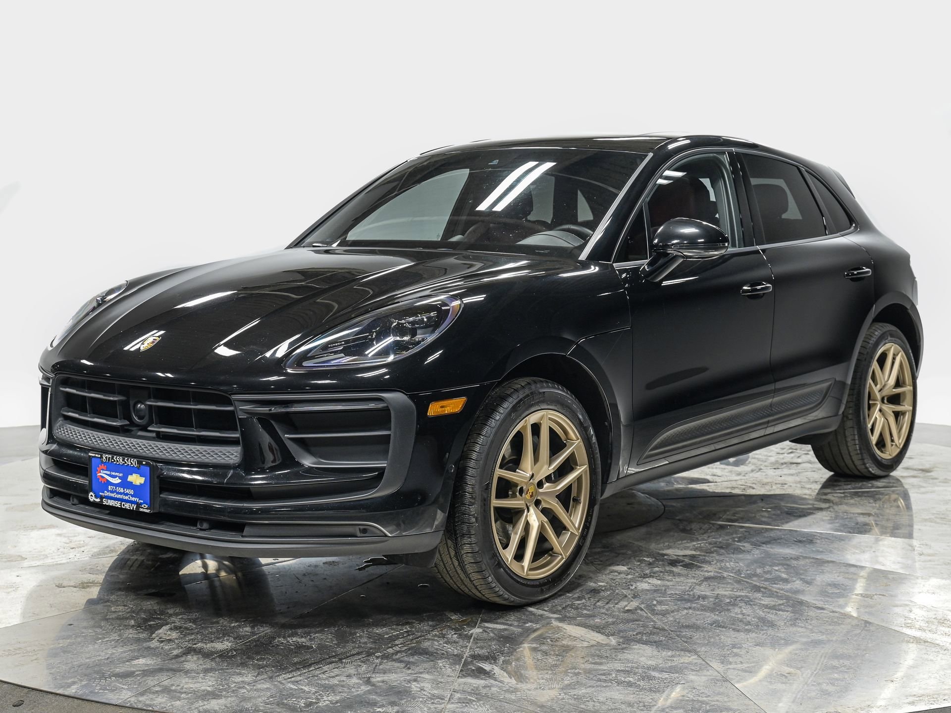 2023 Porsche Macan