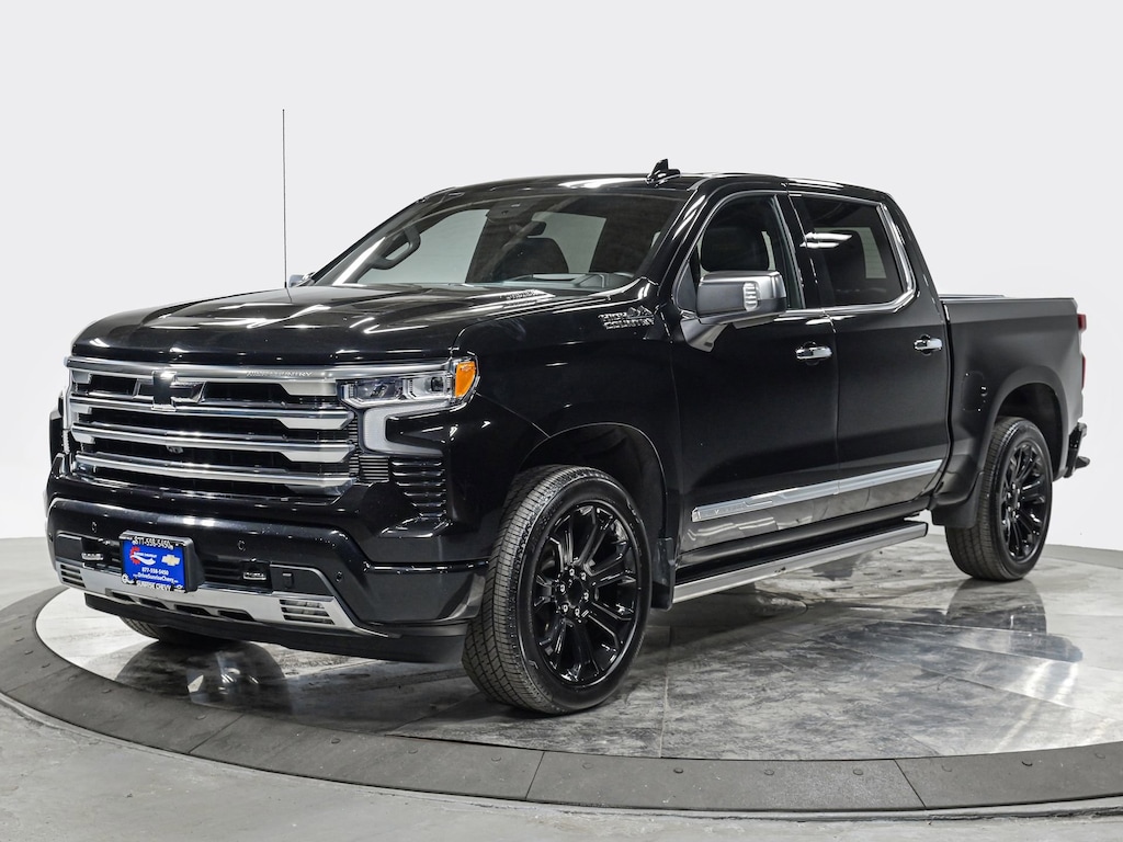 Used 2025 Chevrolet Silverado 1500 High Country Truck Crew Cab