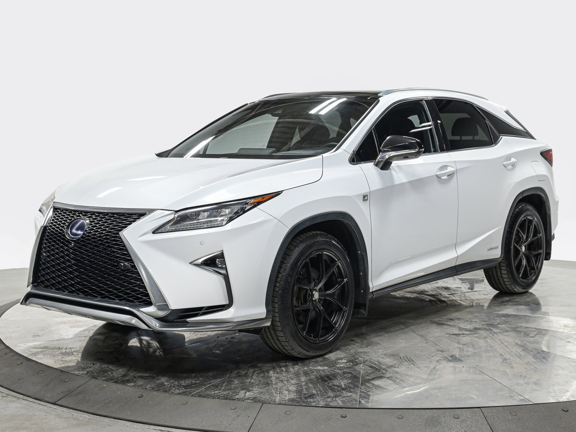2018 Lexus RX 450h+ -'s photo