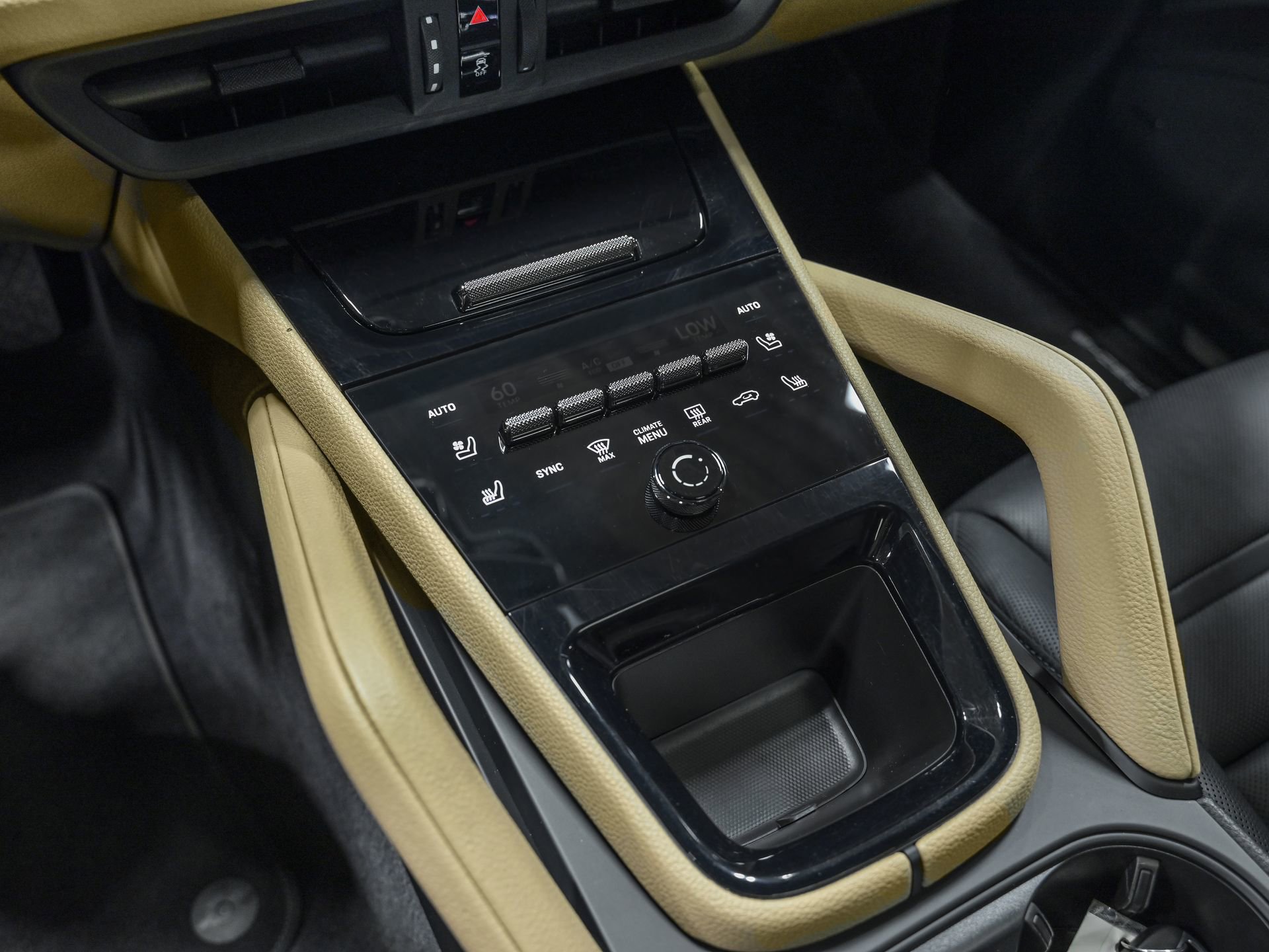 2024 Porsche Cayenne Coup Base - Photo 23