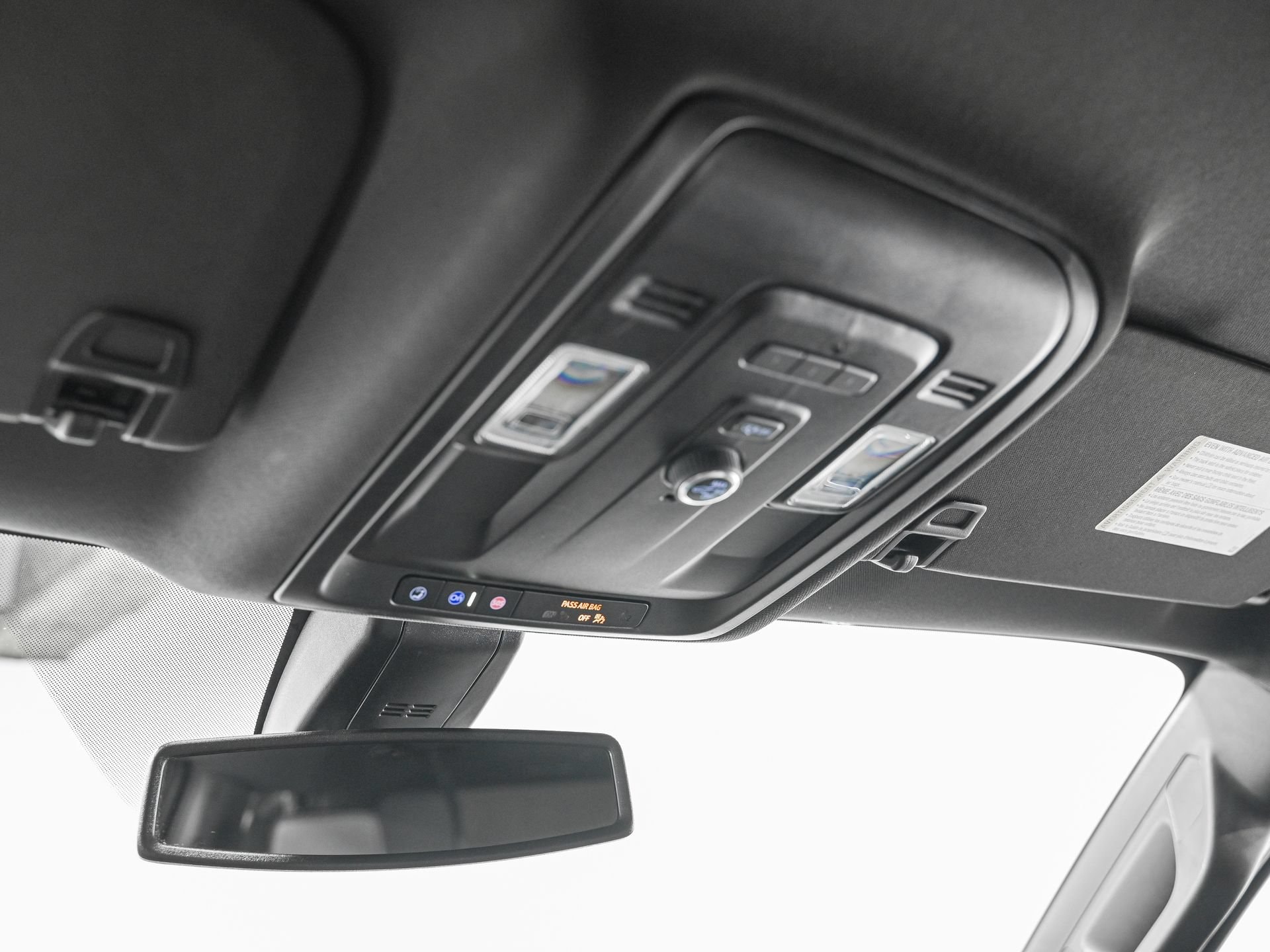 2022 Chevrolet Suburban RST - Photo 25