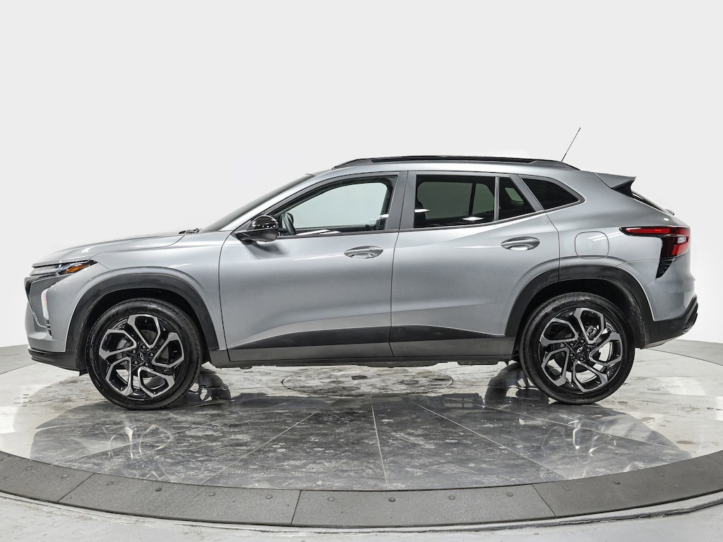 Used 2024 Chevrolet Trax 2RS SUV