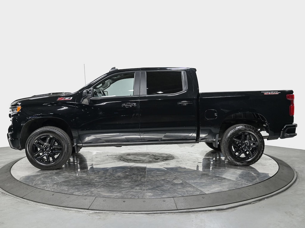 Used 2025 Chevrolet Silverado 1500 LT Trail Boss Truck Crew Cab
