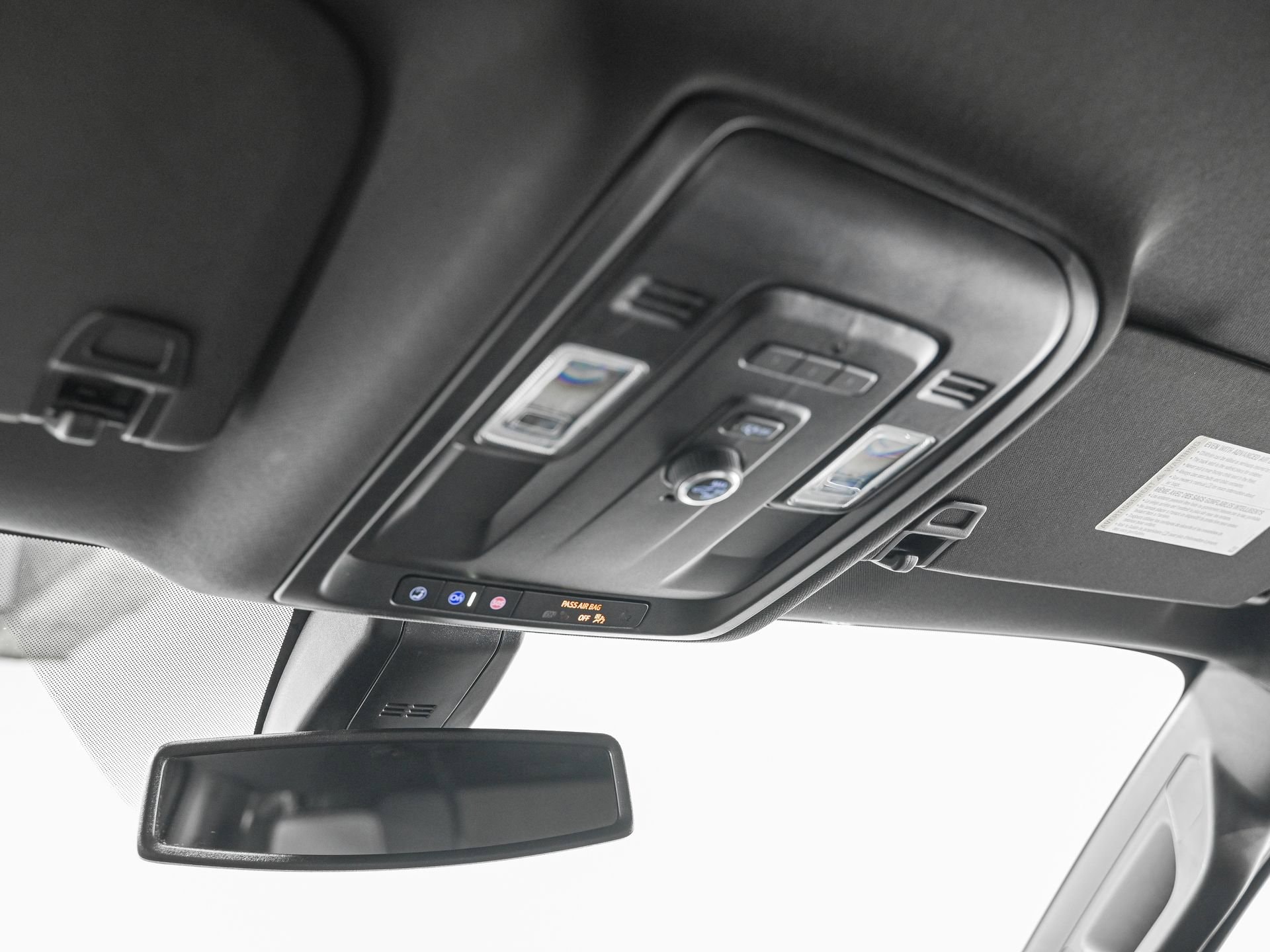 2022 Chevrolet Suburban RST - Photo 25