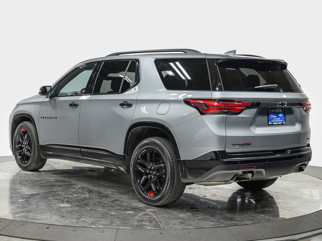 Used 2024 Chevrolet Traverse Limited Premier SUV