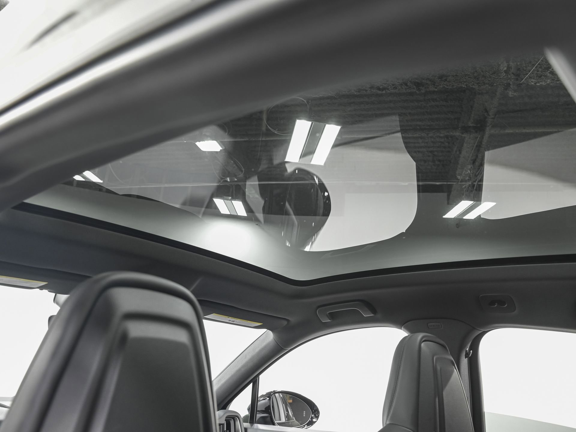 2024 Porsche Cayenne Coup Base - Photo 28