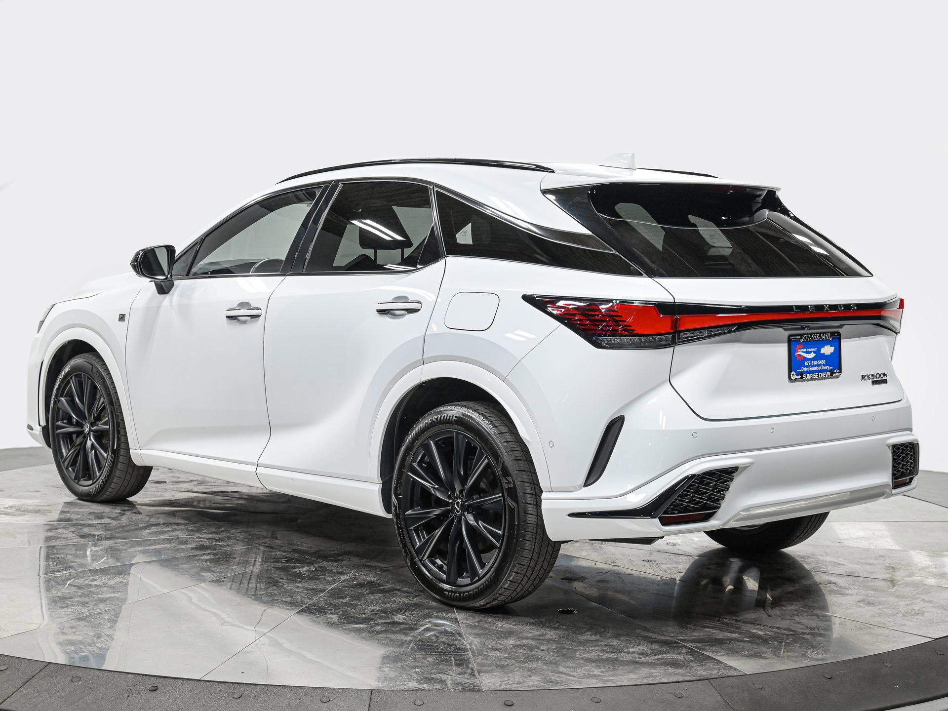 2023 Lexus RX 500h F SPORT Performance photo 4
