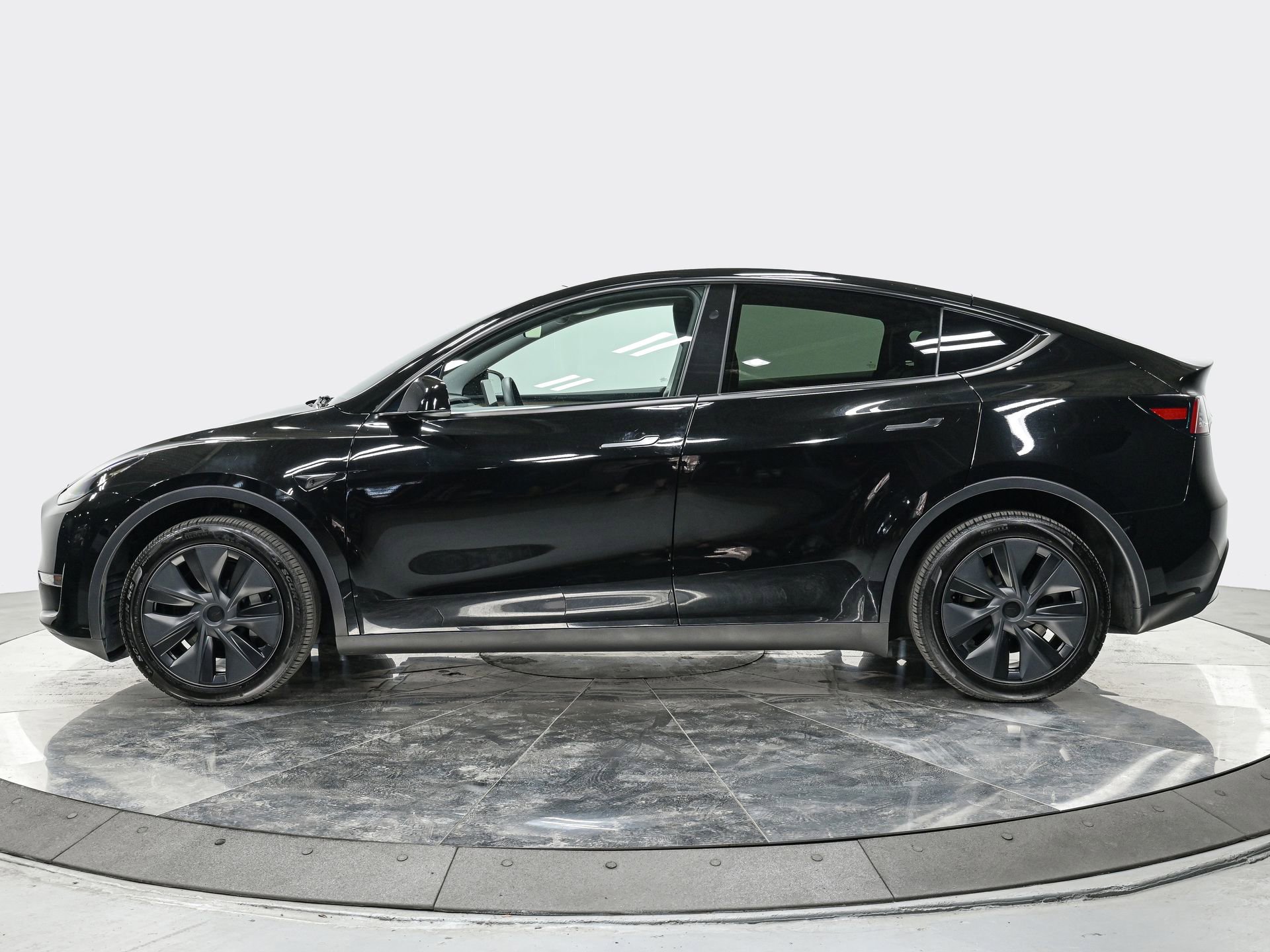 Used 2025 Tesla Model Y Long Range with VIN 7SAYGDEE9SA339161 for sale in Queens, NY