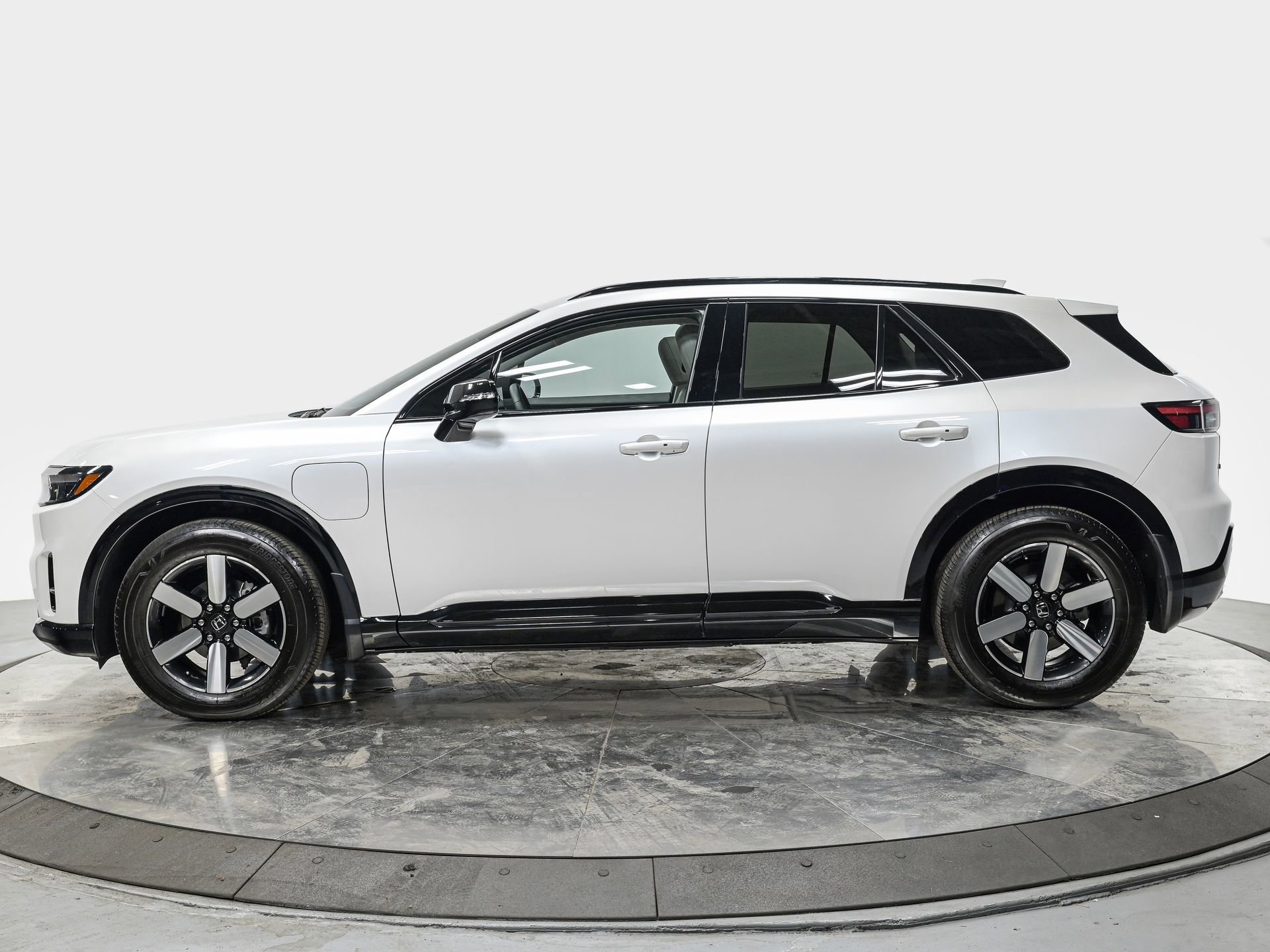 Used 2025 Honda Prologue Touring with VIN 3GPKHXRJ6SS501703 for sale in Queens, NY