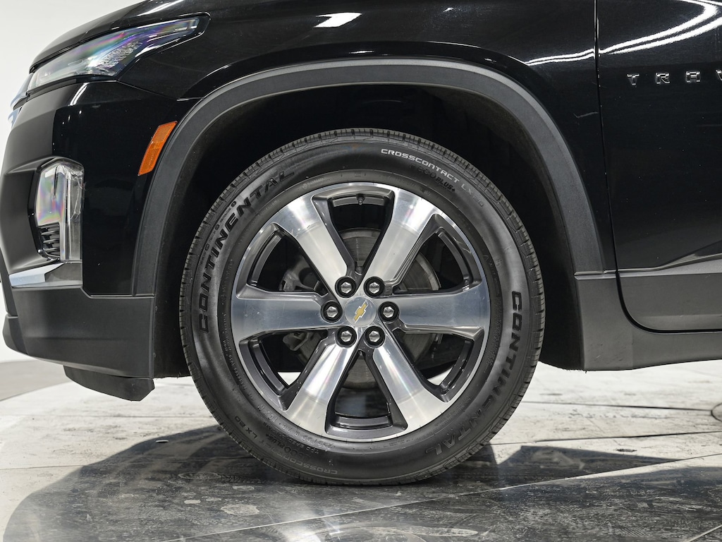 Used 2023 Chevrolet Traverse LT Leather SUV