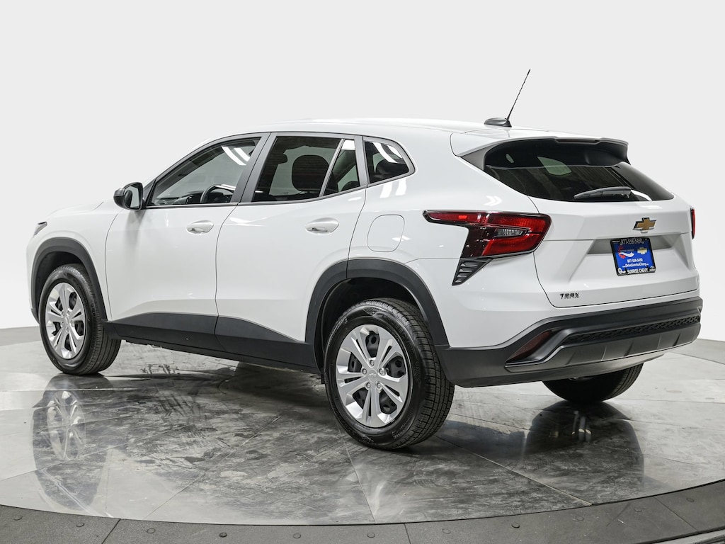 Used 2025 Chevrolet Trax LS SUV