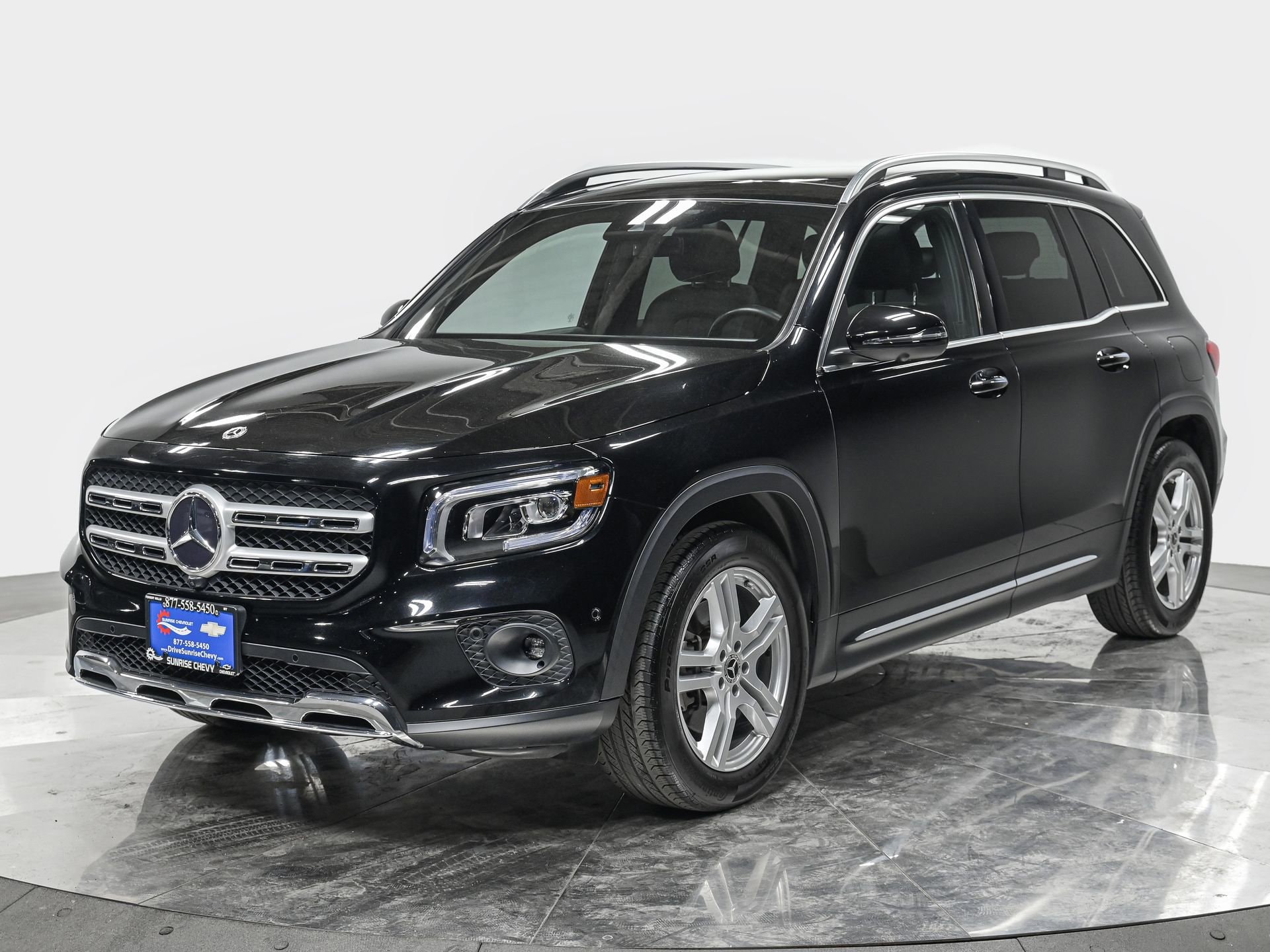 2022 Mercedes-Benz GLB GLB 250 4MATIC's photo