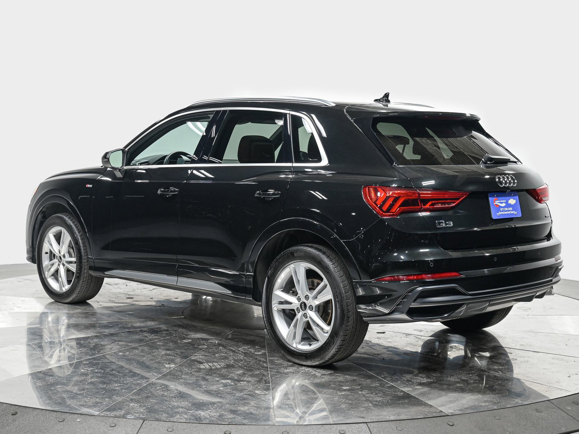 2021 Audi Q3 S line Premium photo 4
