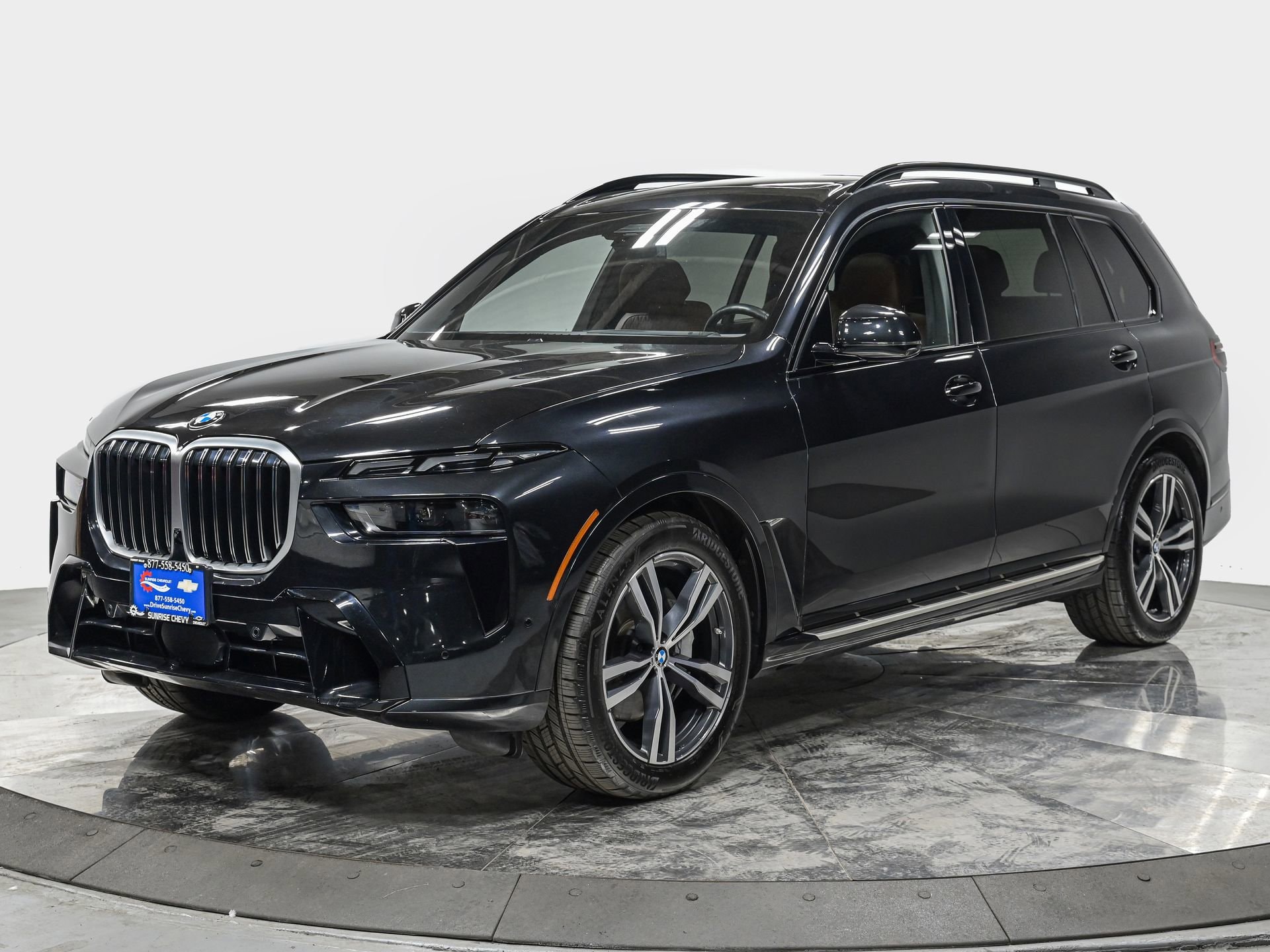 2023 BMW X7 xDrive40i's photo