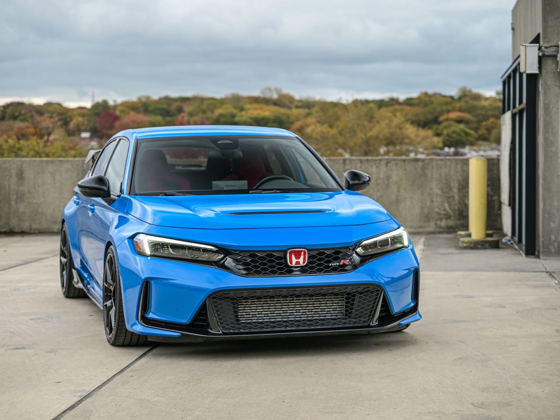 2023 Honda Civic Hatchback Type-R's photo