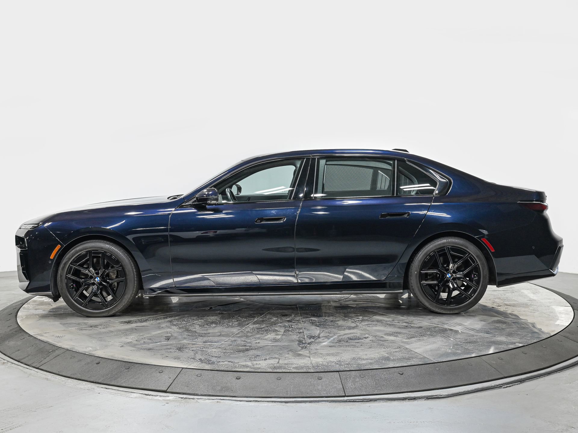 Used 2024 BMW 7 Series 740i with VIN WBA33EH0XRCP73282 for sale in Forest Hills, NY