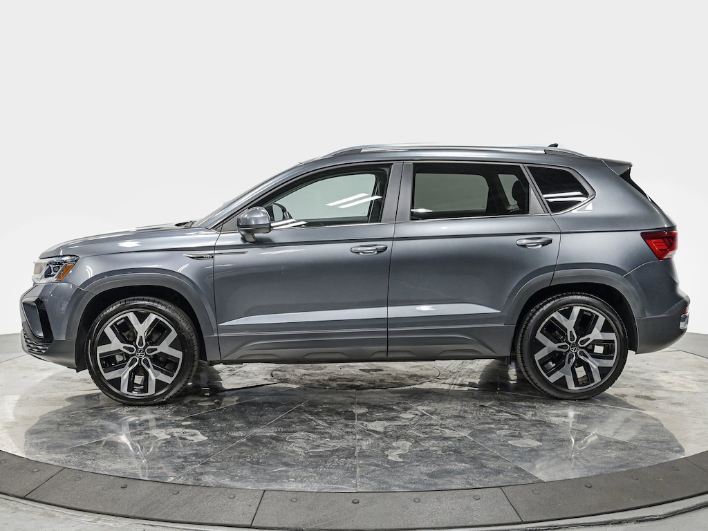 Used 2022 Volkswagen Taos SEL SUV