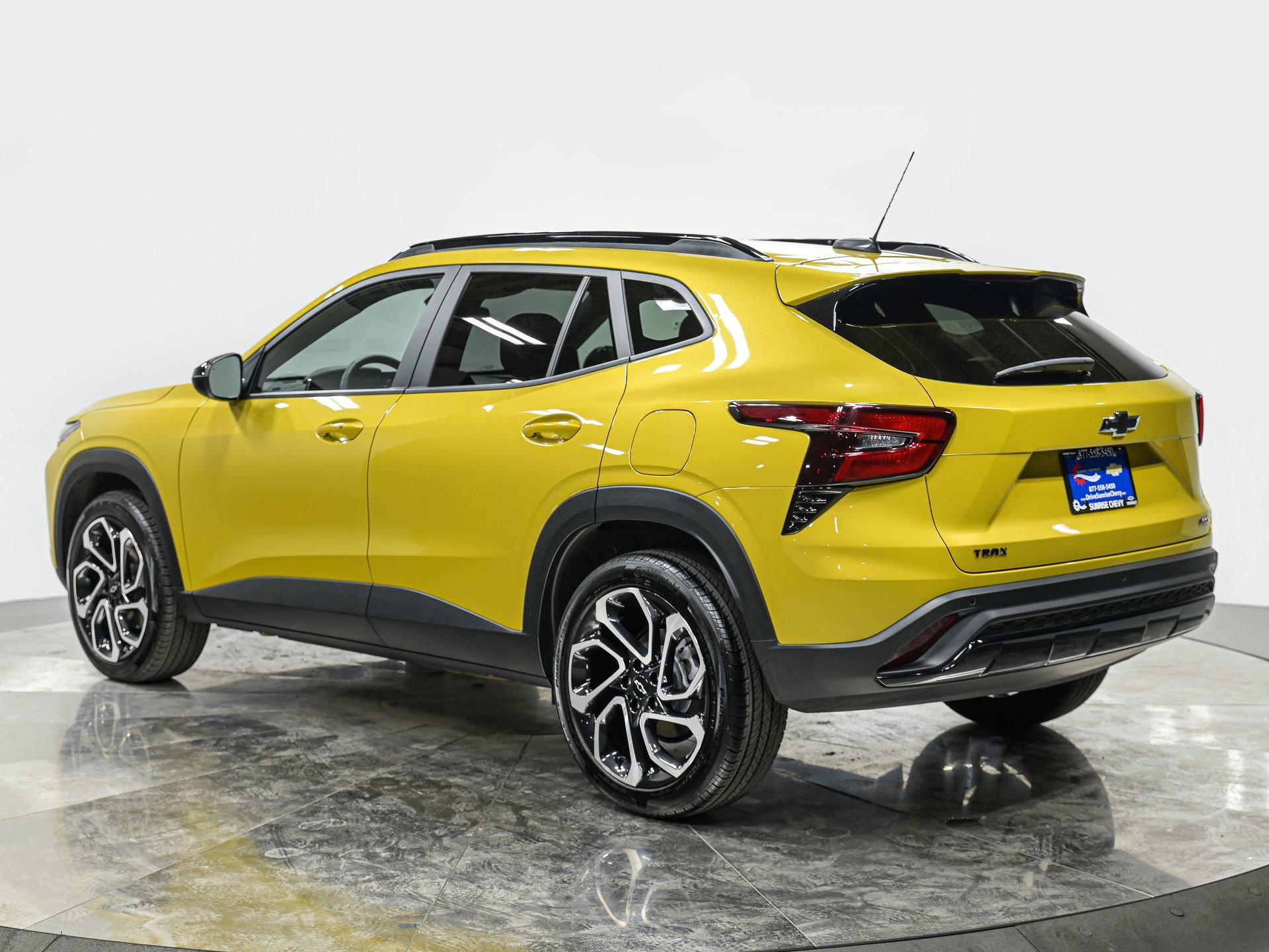 2025 Chevrolet Trax photo 4